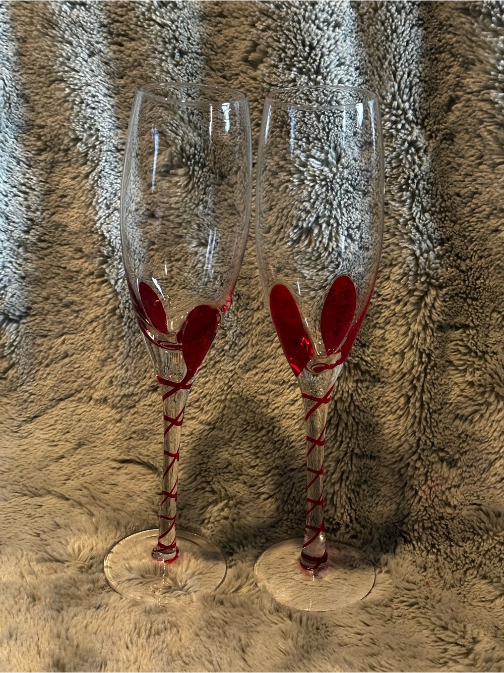 (2) Pier 1 Tear Drop Red Swirl Fluted Champagne Set Elegant Clear Stemware Lot